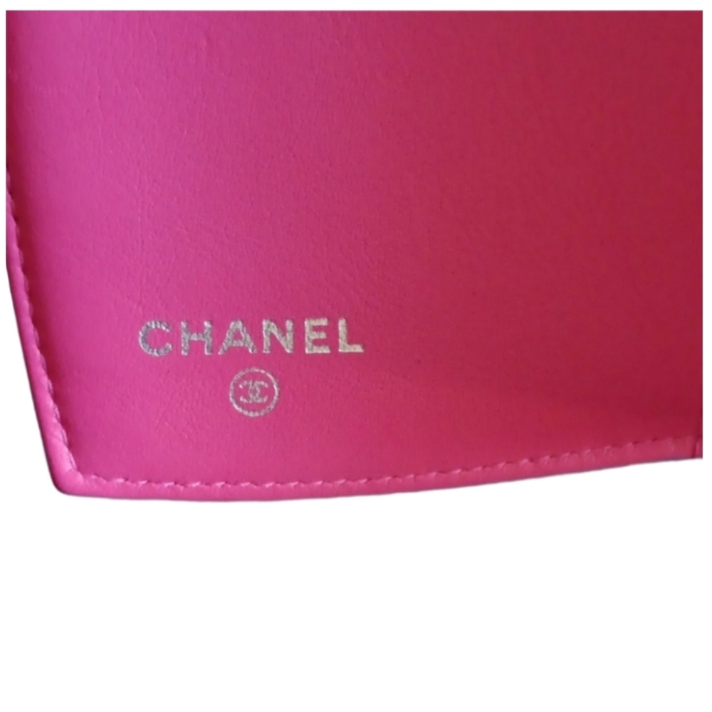 Chanel wallet pink patent leather Nicole authentic GUC ❤️ - Picture 5 of 9